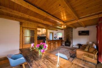 Фото номера Улучшенное шале Шале Chalet M г. Lunca Bradului 18